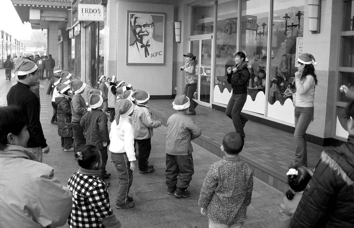 Christmas activities for kids in snowless Anyang, China.