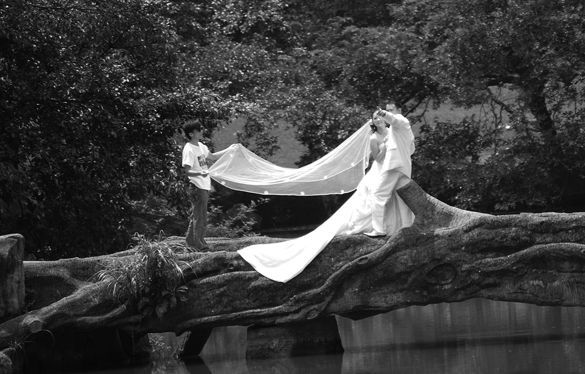 Wedding photo session in progress, LiuZhou, China.